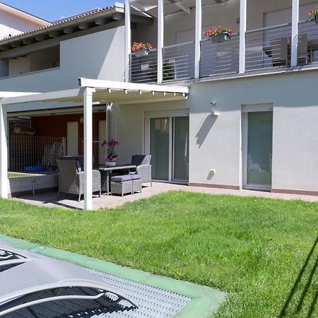 Appartamento Campagnola Con Giardino Privato E Due Camere Da Letto المظهر الخارجي الصورة